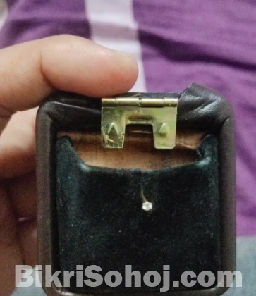 ডায়মন্ড নাকফুল